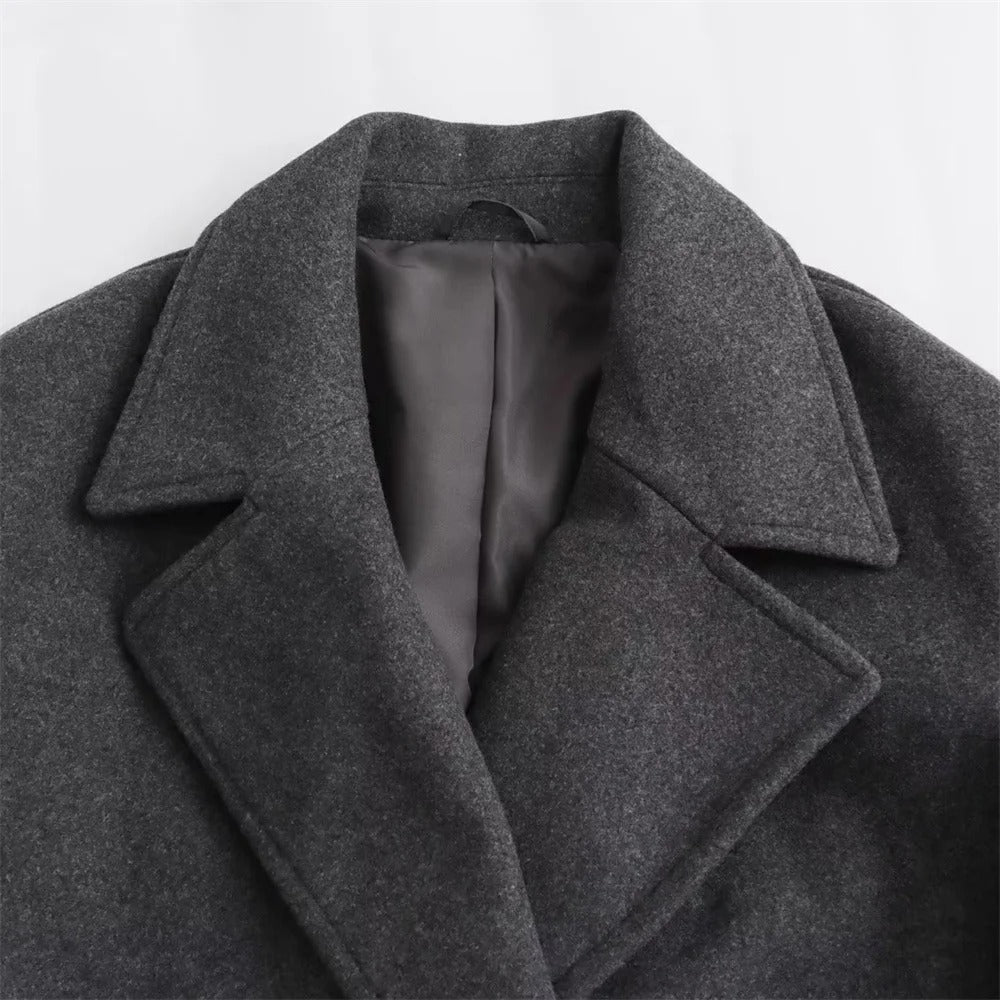 La velour ™ | Long coat with buttons