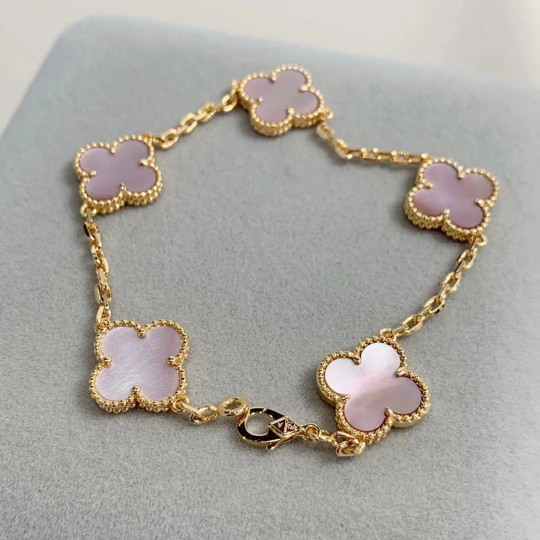 QUATREFOIL | PINK