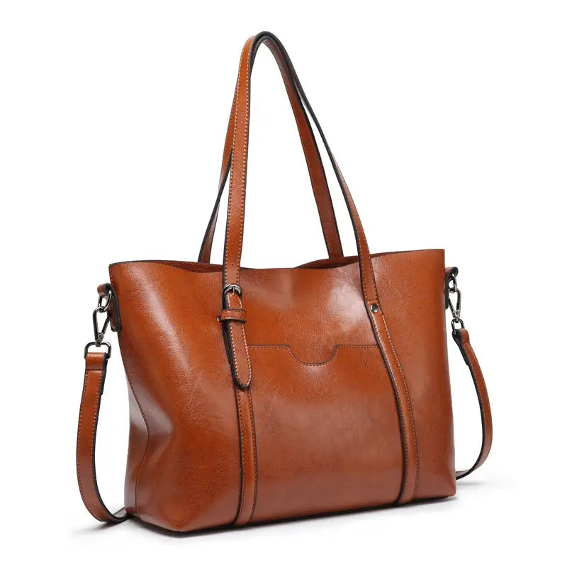 La velour ™  |
  Luxe Classic Faux Leather Shoulder Tote