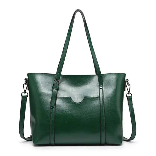 La velour ™  |
  Luxe Classic Faux Leather Shoulder Tote