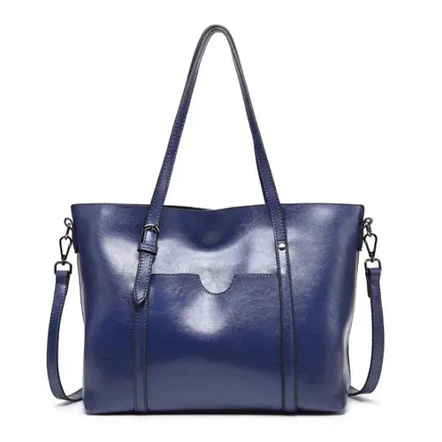 La velour ™  |
  Luxe Classic Faux Leather Shoulder Tote