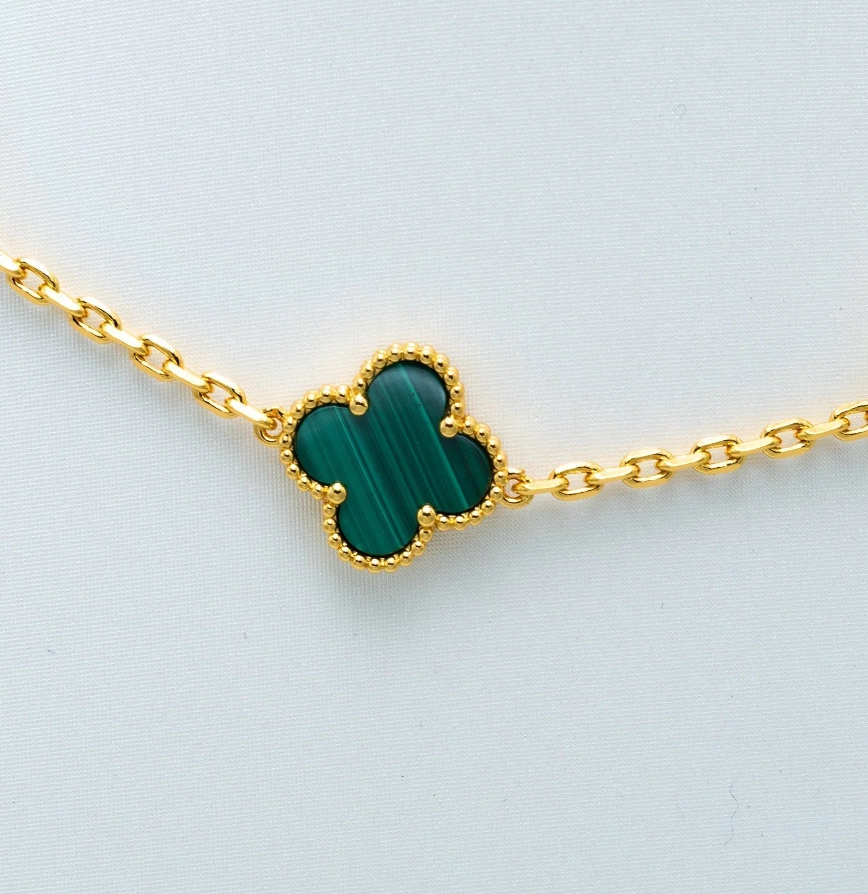 NECKLACE FLORAL FOUR-LEAF CLOVER 10 DESIGNS - GREEN