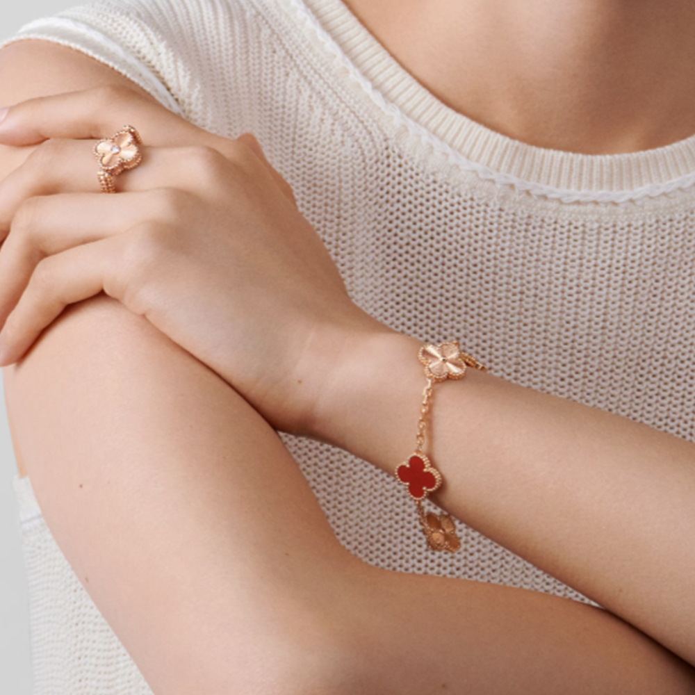 Amber bracelet - rose gold / red pattern